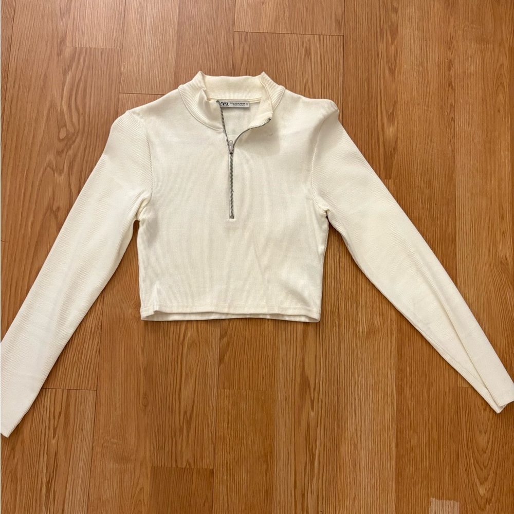 Women's Cream Long Sleeve Top